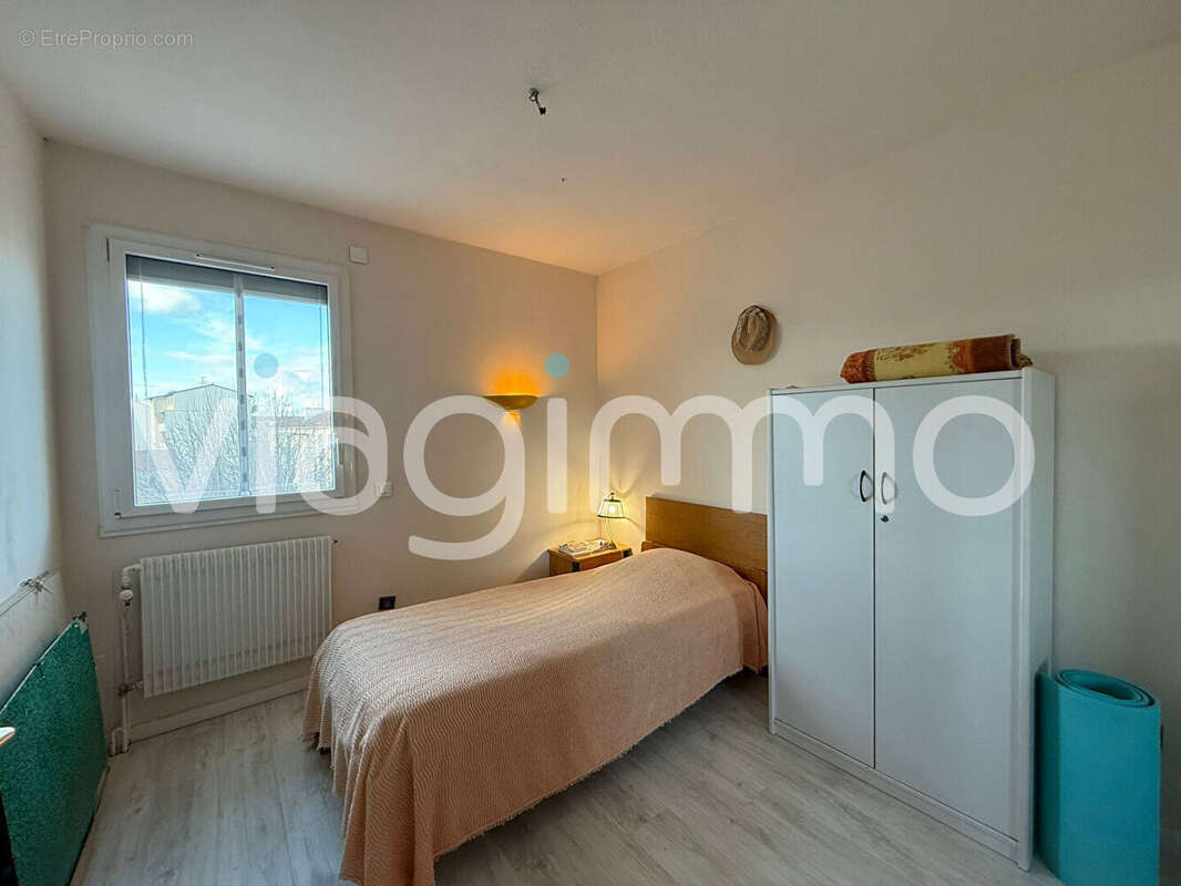 Viager occupé à Valence - Appartement type 4 - photo 5