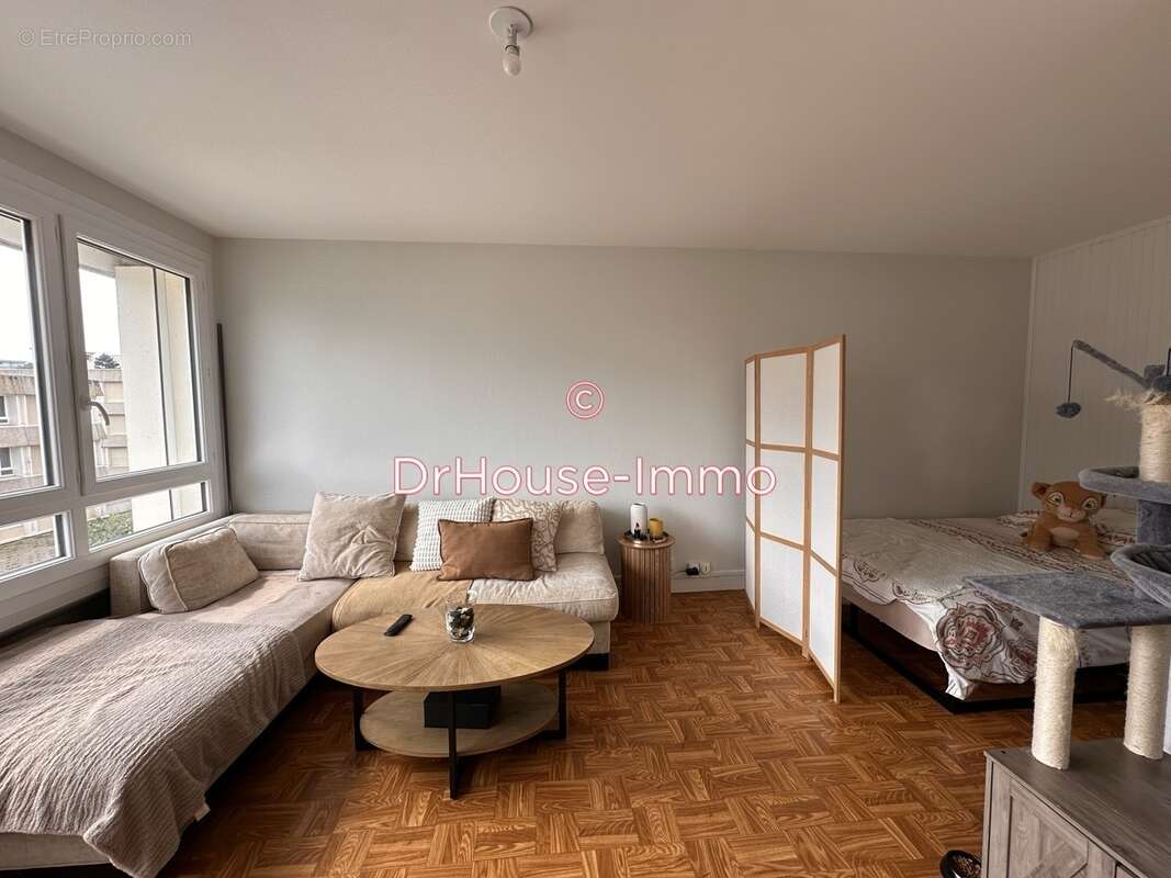 Appartement à HEROUVILLE-SAINT-CLAIR