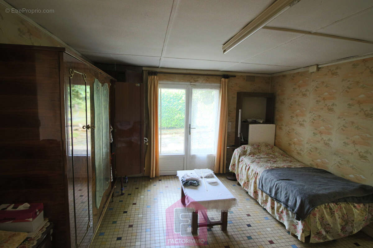 Maison à PUY-L'EVEQUE
