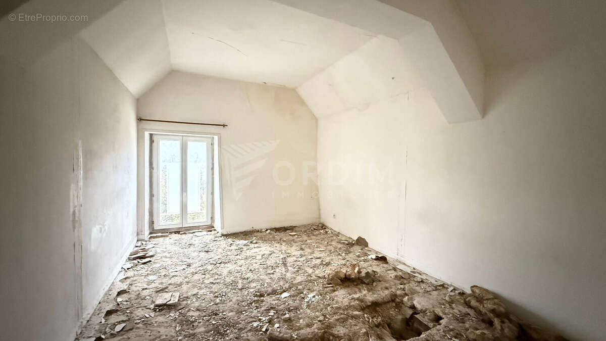 Maison à BEAULIEU-SUR-LOIRE