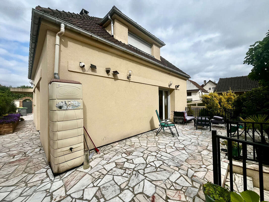 Maison à GARGES-LES-GONESSE