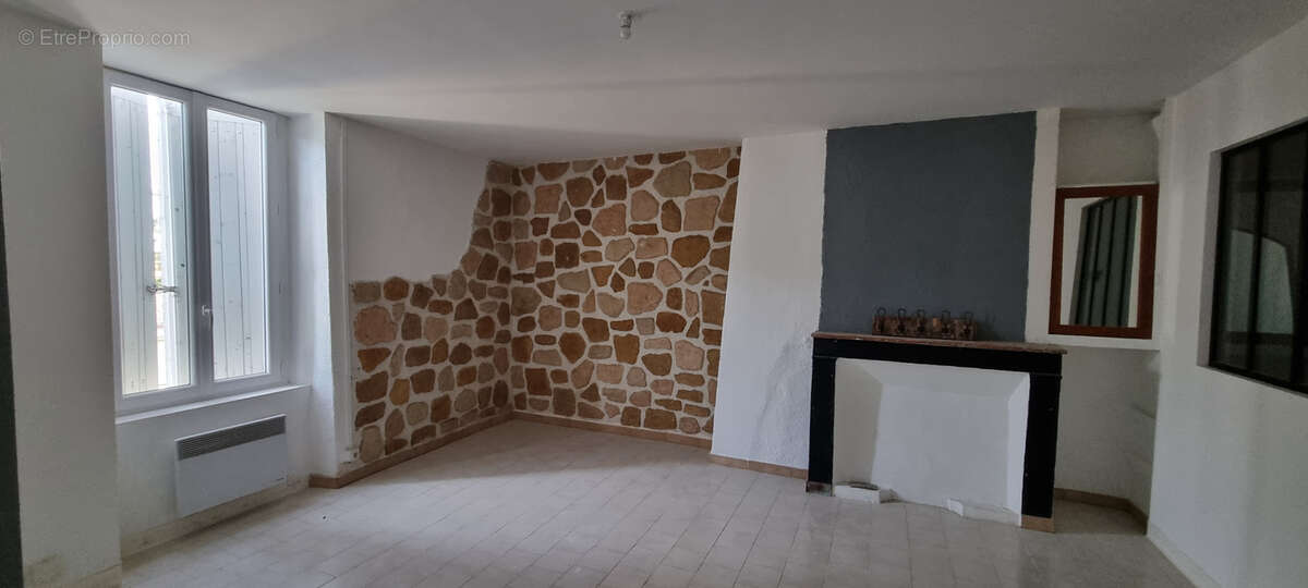 Appartement à GANGES