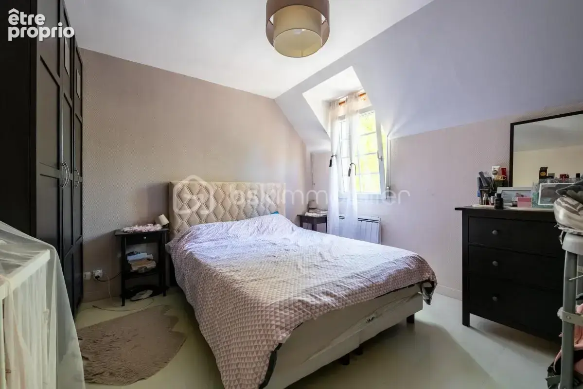 Très beau duplex composé de ses 4 chambres ! - photo 5