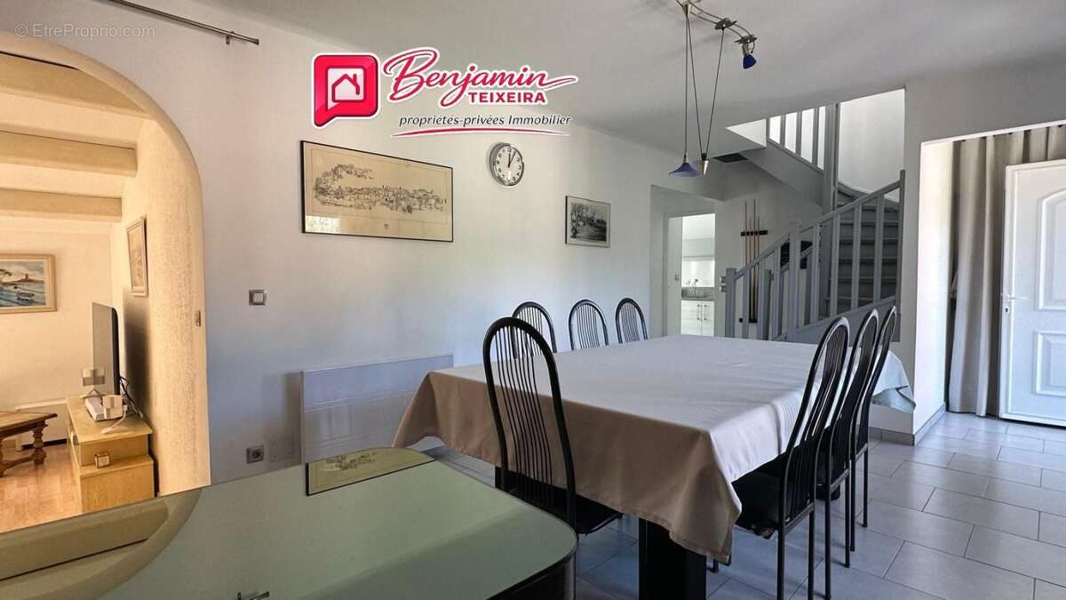 Maison 225 m² à Saint-Raphael  - photo 18