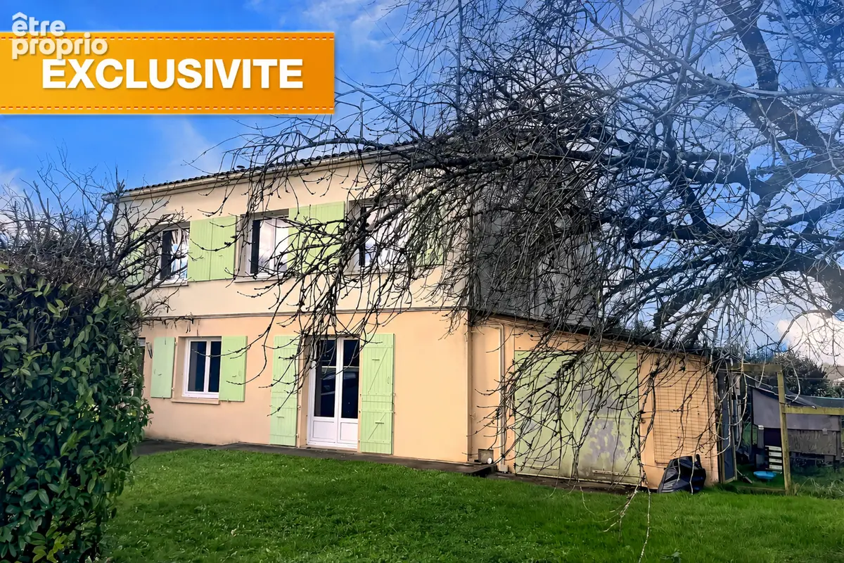 Maison à SAINTE-SOULLE