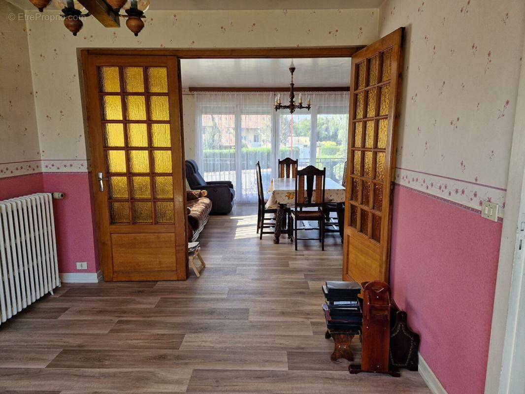 Maison à LACOLLONGE