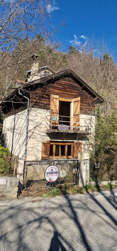 Photo 2 - Maison à SAINT-MARTIN-VESUBIE