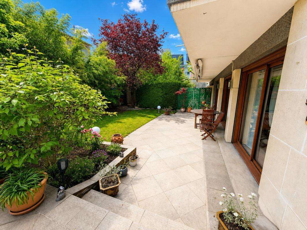 Appartement à NOGENT-SUR-MARNE
