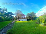 Maison à VILLEFRANCHE-SUR-SAONE