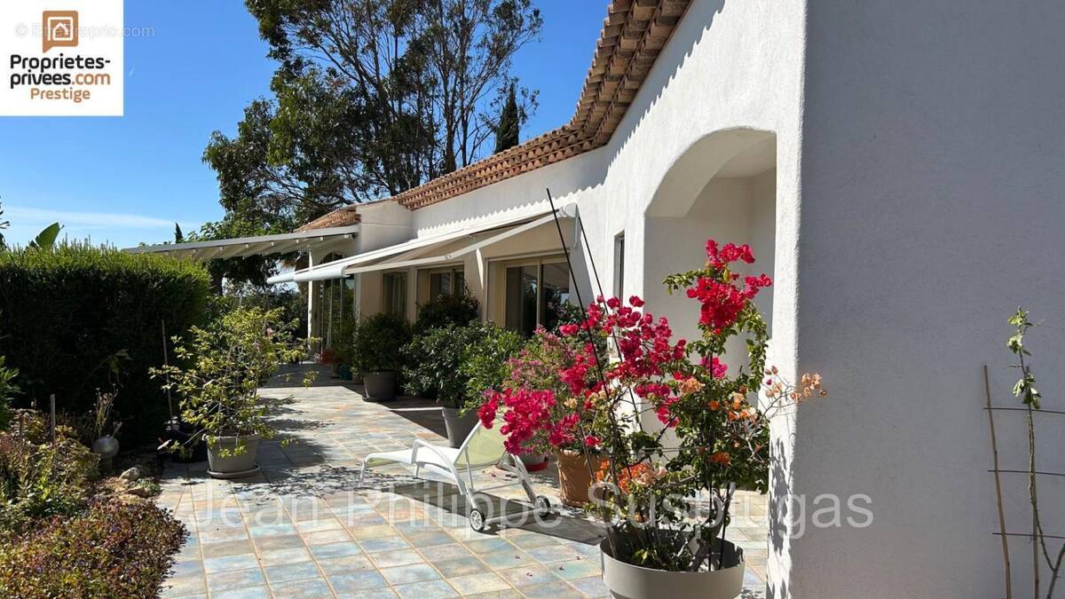 Maison à LA CADIERE-D'AZUR