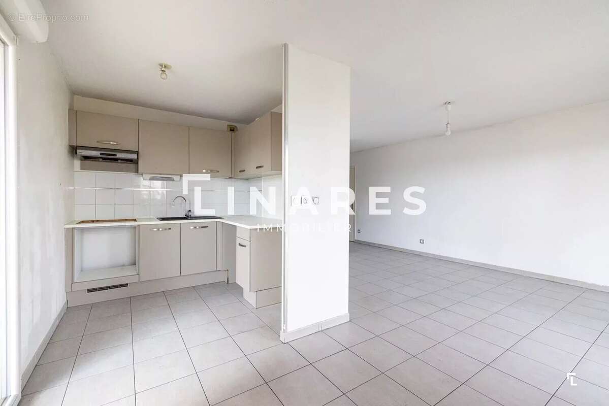 Appartement à MARSEILLE-10E