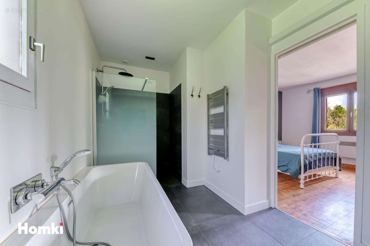 Maison à RILLIEUX-LA-PAPE