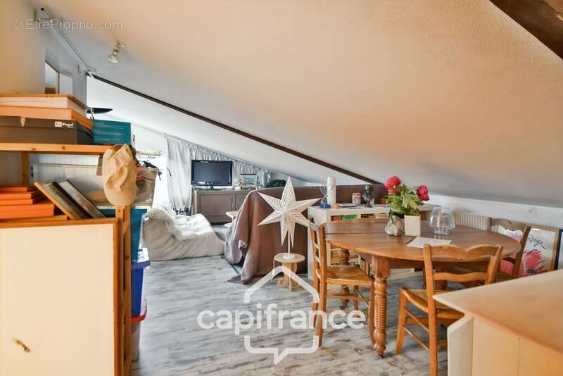 Maison à BLETTERANS