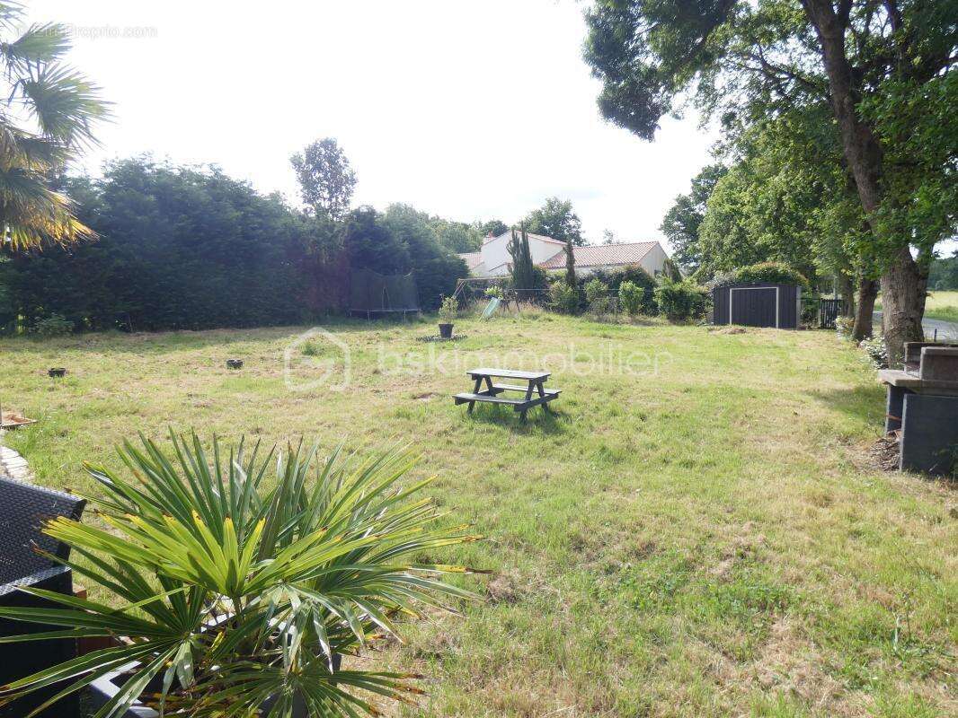 Maison à CORCOUE-SUR-LOGNE