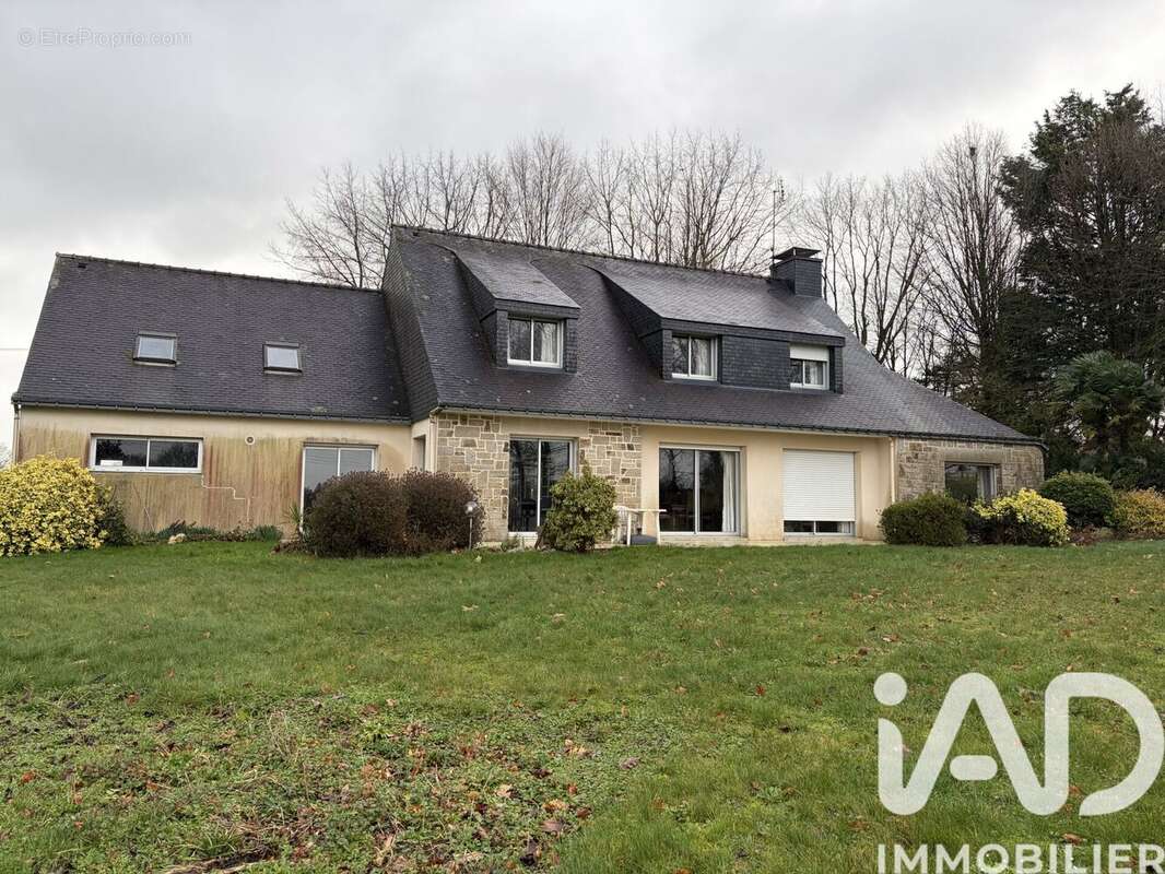 Photo 2 - Maison à SAINT-THURIAU