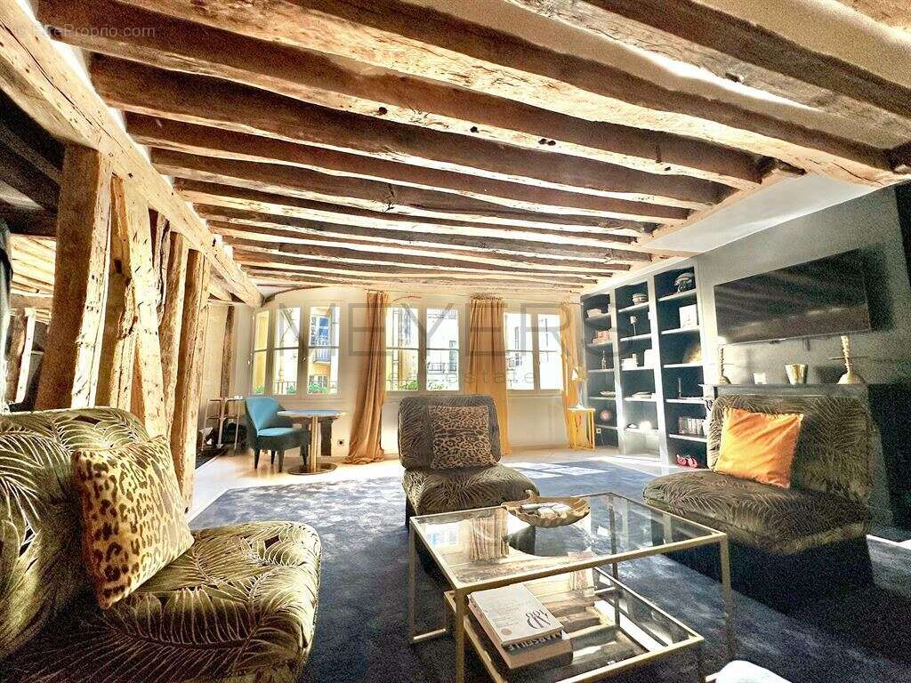 Appartement à PARIS-6E