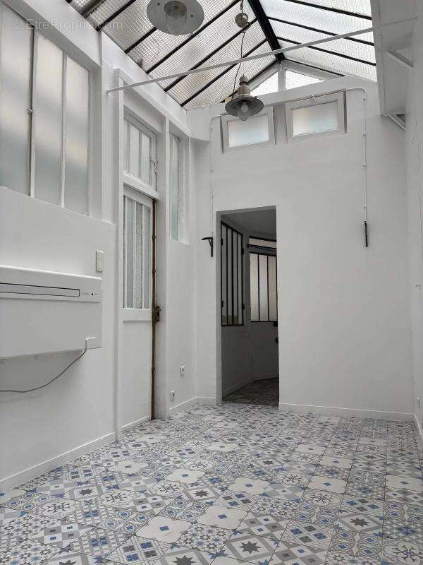 Commerce à PARIS-3E