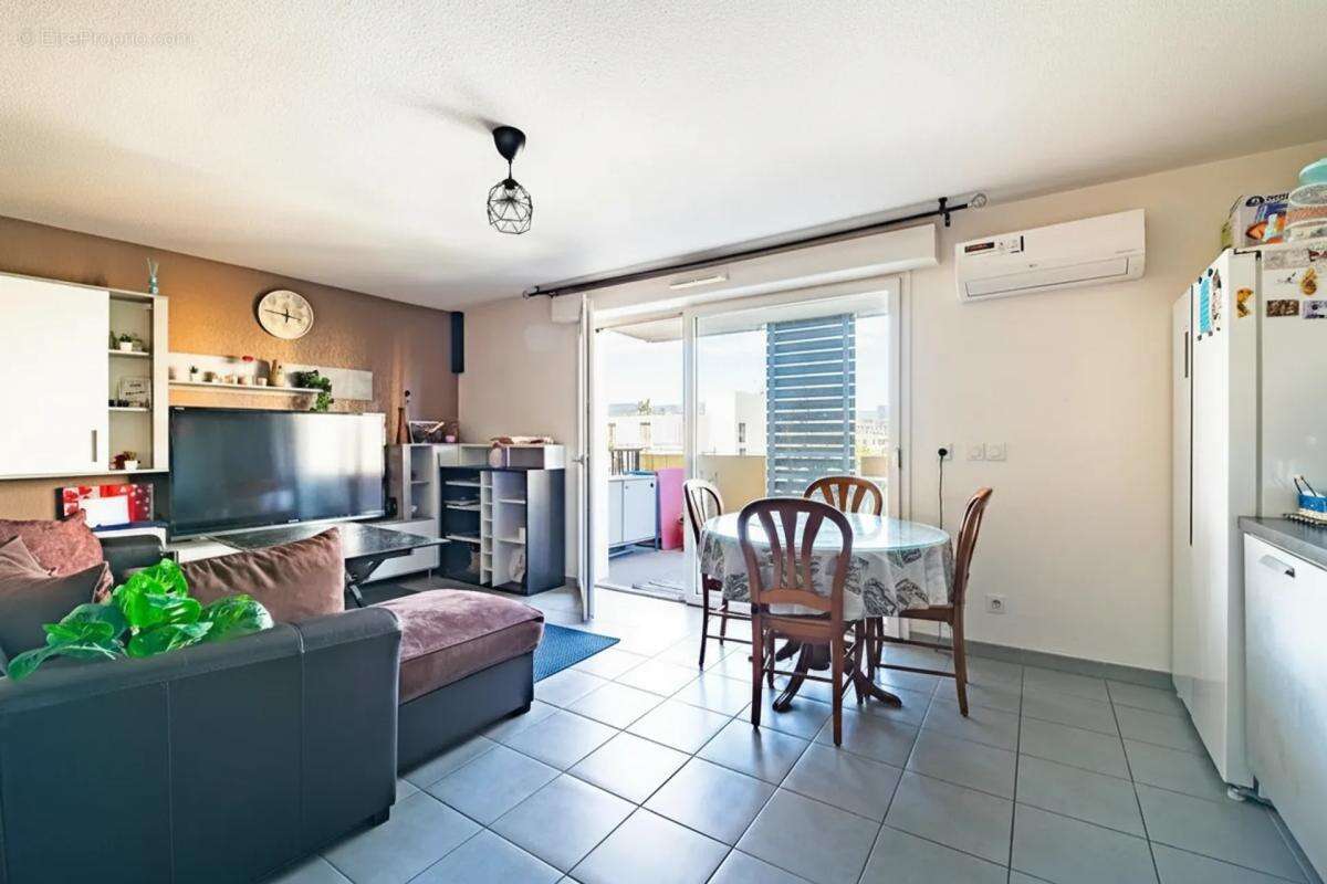 Appartement à MARSEILLE-14E