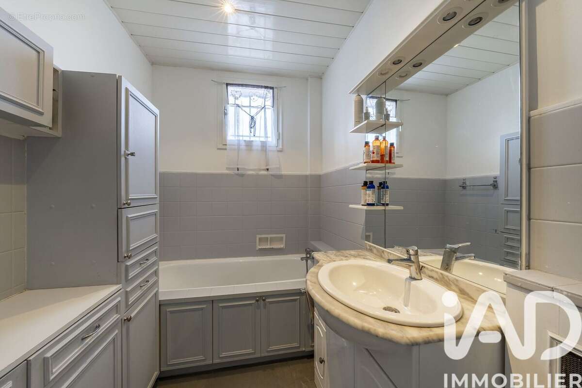 Photo 8 - Maison à L'HAY-LES-ROSES