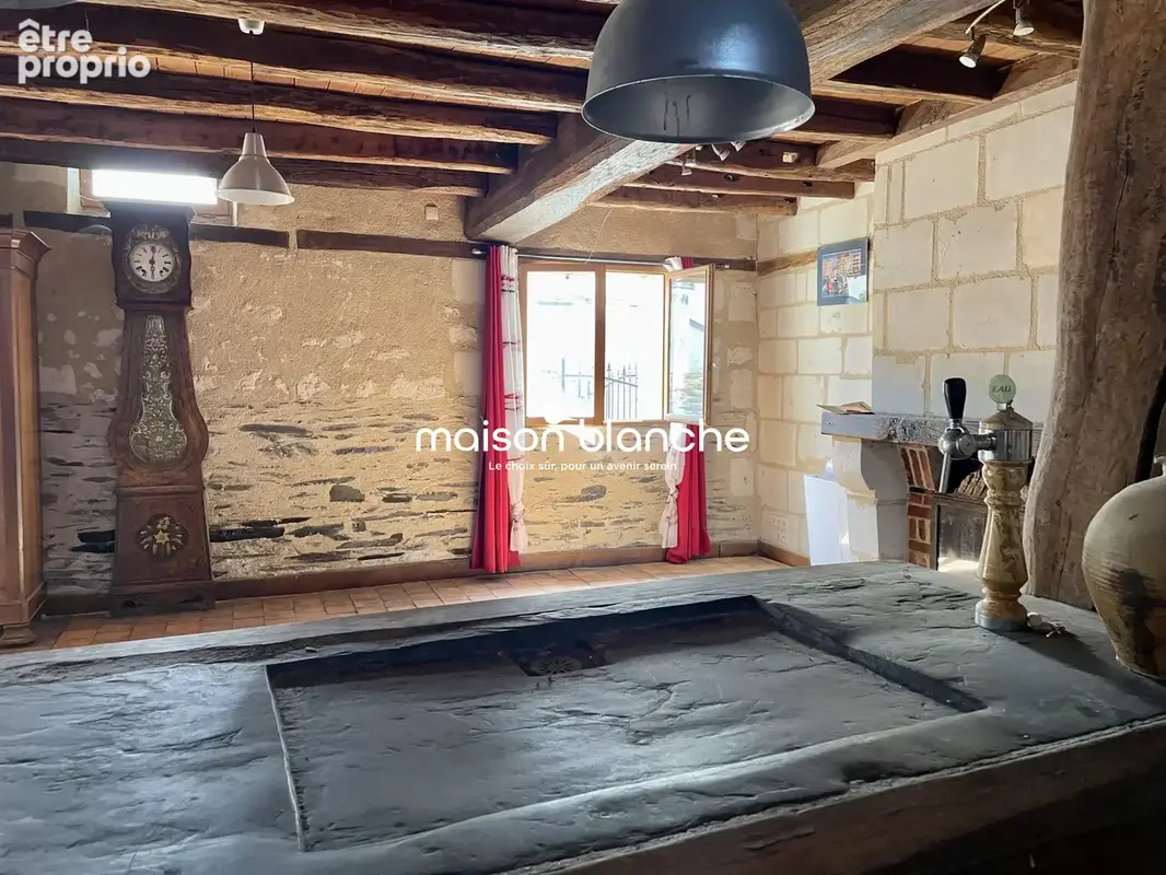 Maison 116 m² à Maze  - photo 7