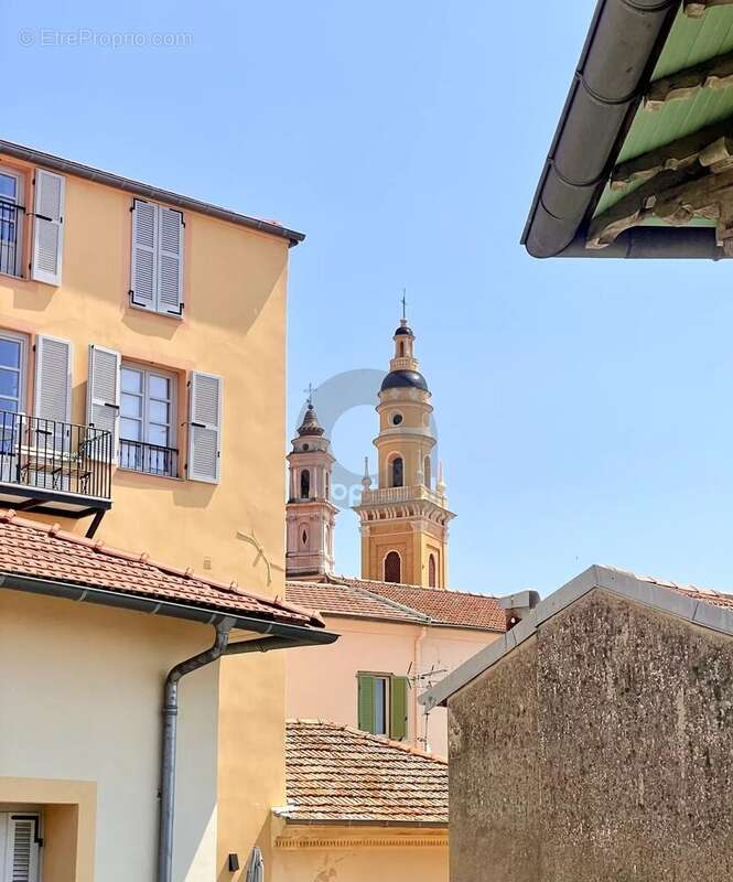 Exclusivité : Appartement de caractère 4P 125.11m² - photo 4