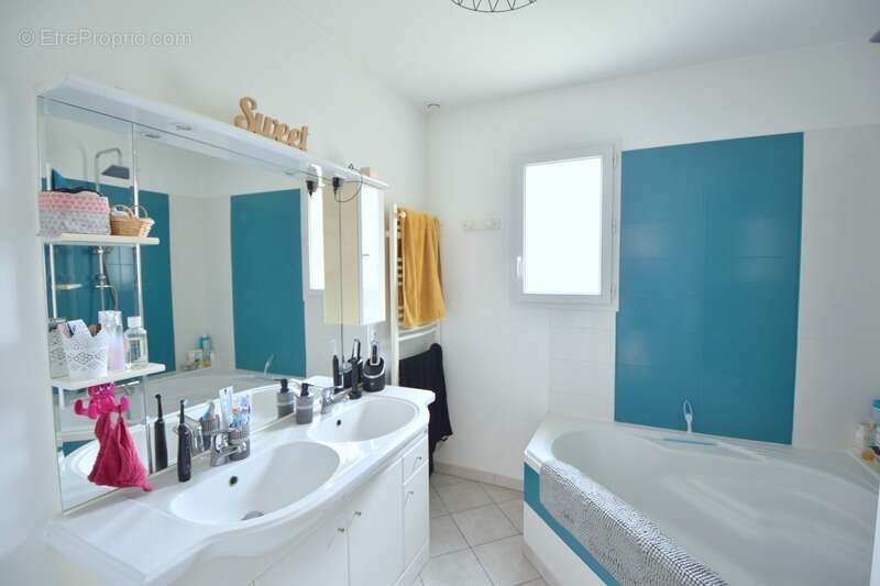 Maison à LA CHAPELLE-HEULIN