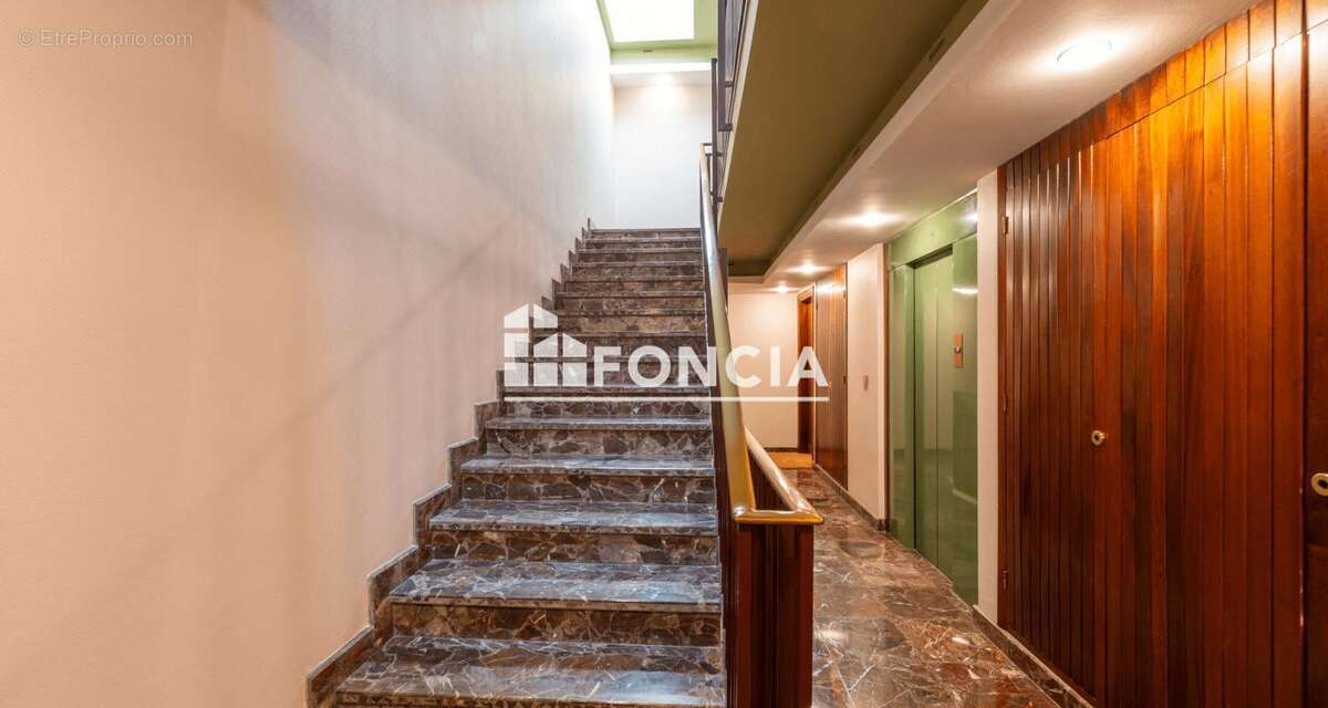 Appartement à SAINT-GRATIEN
