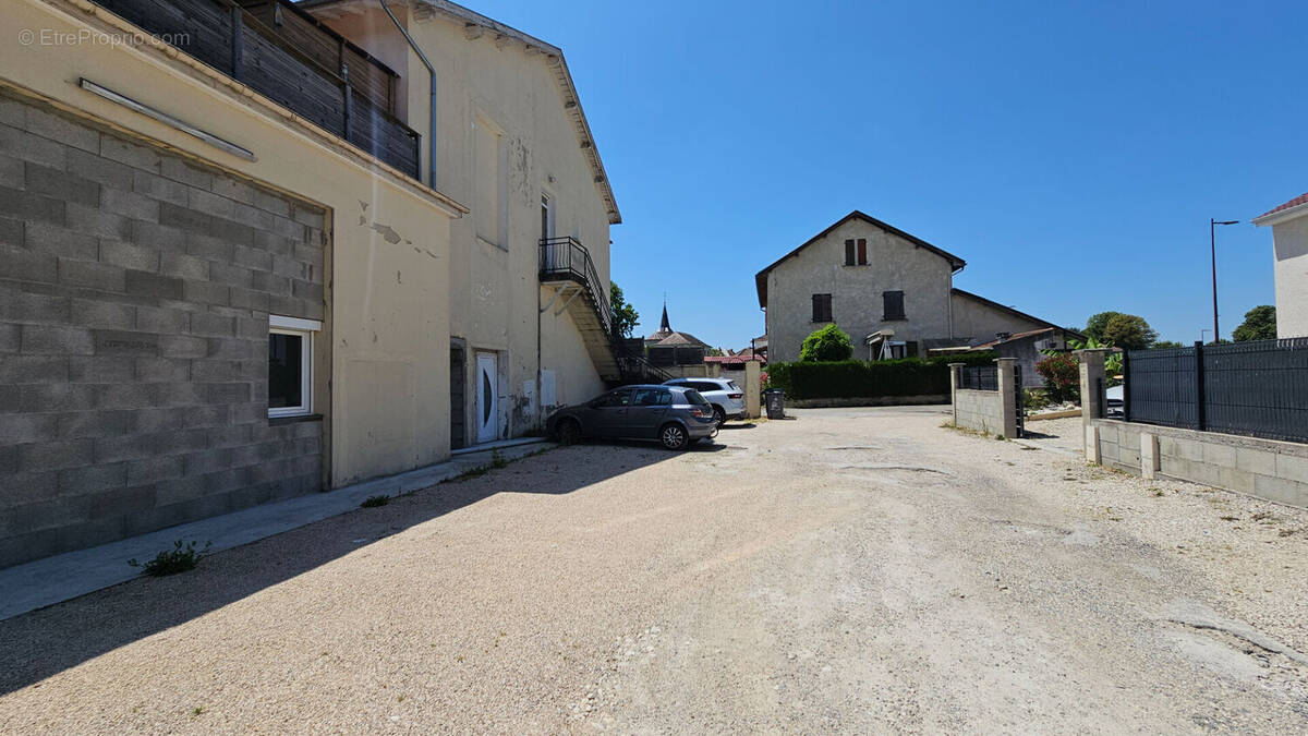 Appartement à LES ABRETS