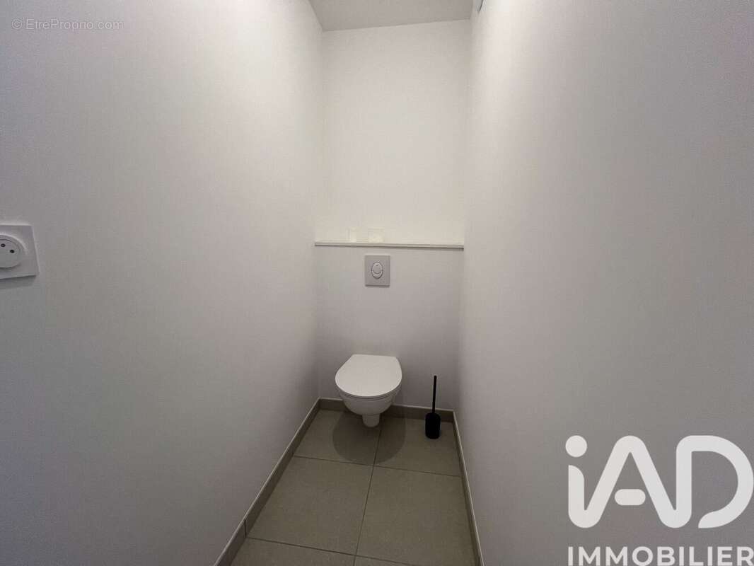 Photo 6 - Appartement à LA CHAPELLE-DES-FOUGERETZ