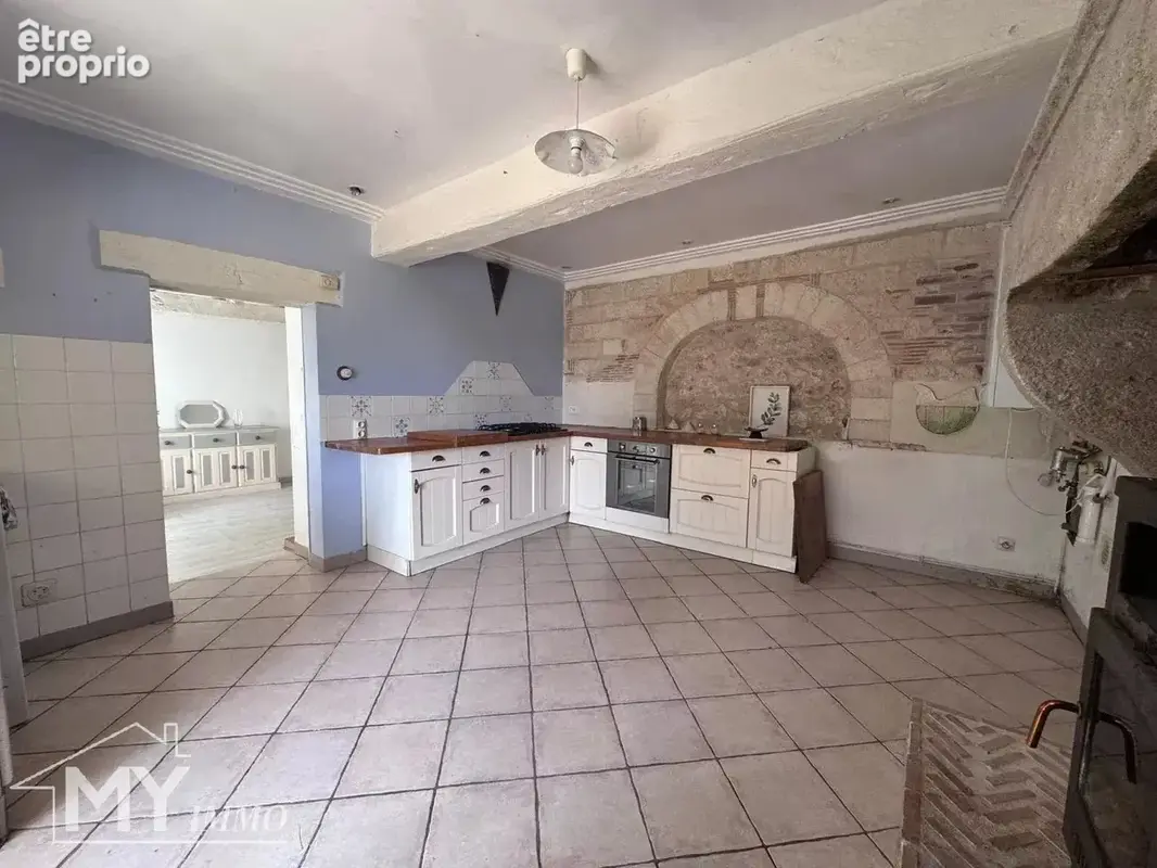 SAINT MÉARD DE GURÇON – Maison en pierre avec grange - photo 2