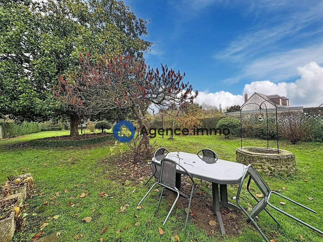 Maison à NAZELLES-NEGRON