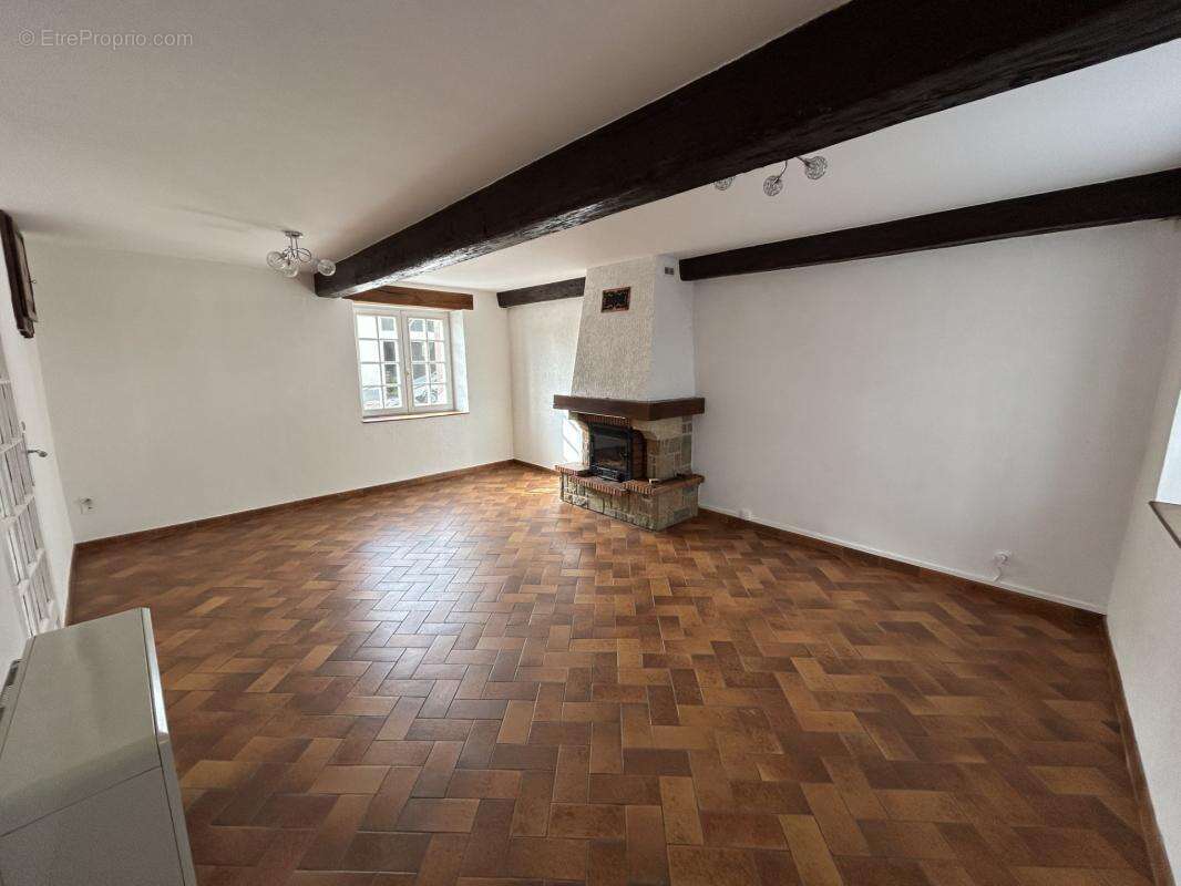 SAINT BEAUZIRE Targnat Maison 105 m2 - photo 8