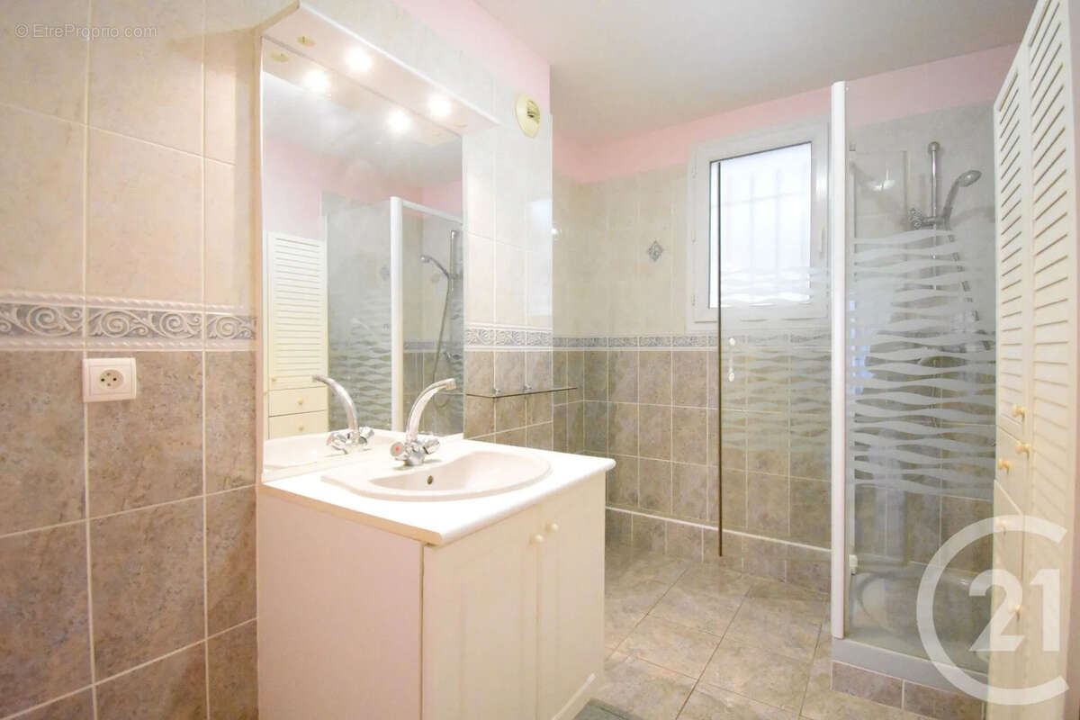 Appartement à VICHY