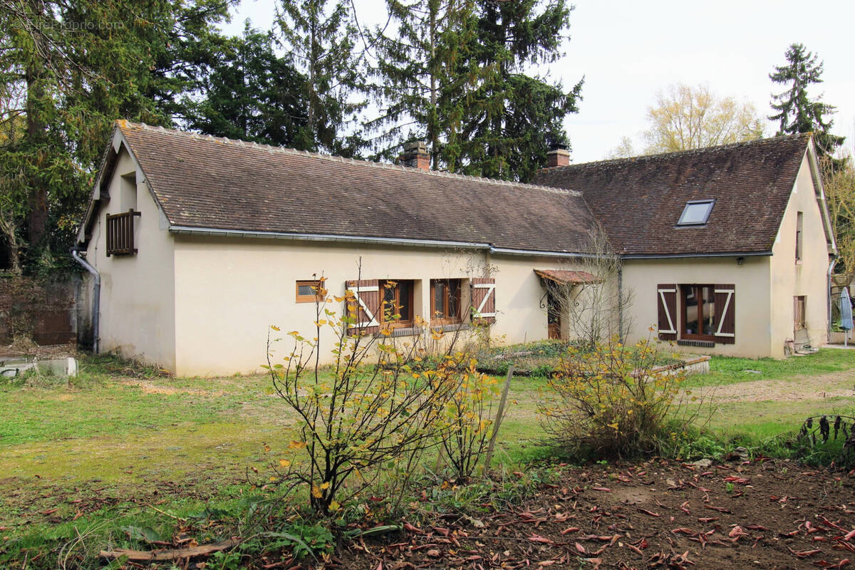 Maison à NOGENT-LE-ROI