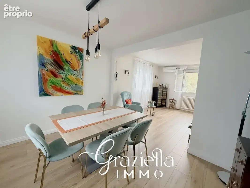 Maison familiale rénovée avec piscine sur parcelle de 978 m2 - photo 6