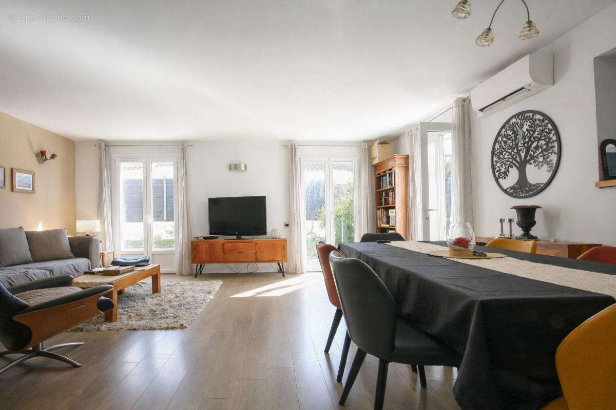 Maison à BOUC-BEL-AIR