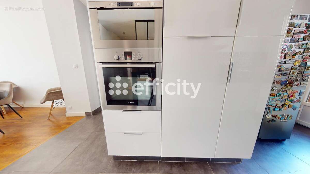 Appartement à LYON-6E