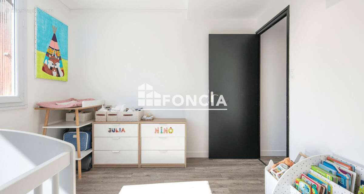 Appartement à VIZILLE