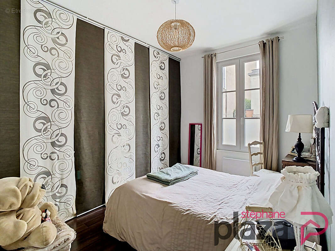 Tours / Velpeau, proche gare Appartement T3 de 70 m² avec cour - photo 7