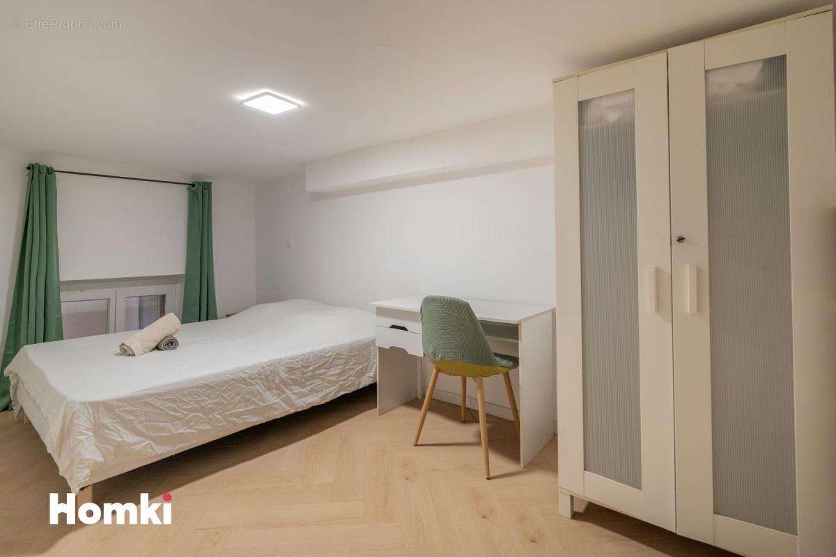 Appartement à MARSEILLE-2E