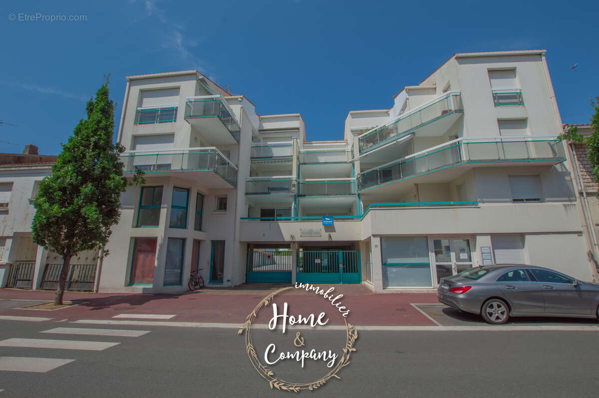 Royan centre-ville - appartement avec vue dégagée - photo 13