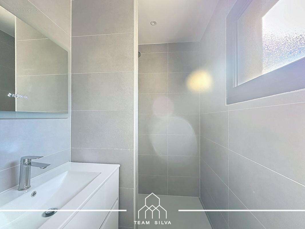 Maison à SAINT-ROMAIN-EN-GAL