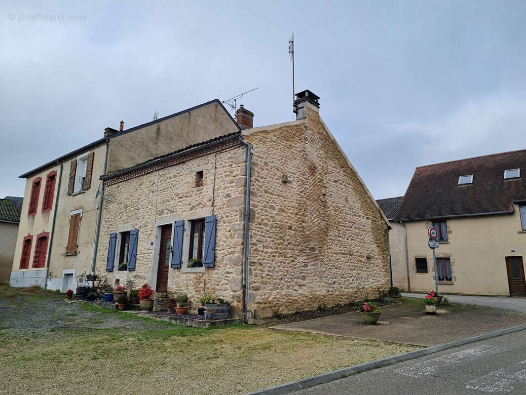 Maison à TERSANNES