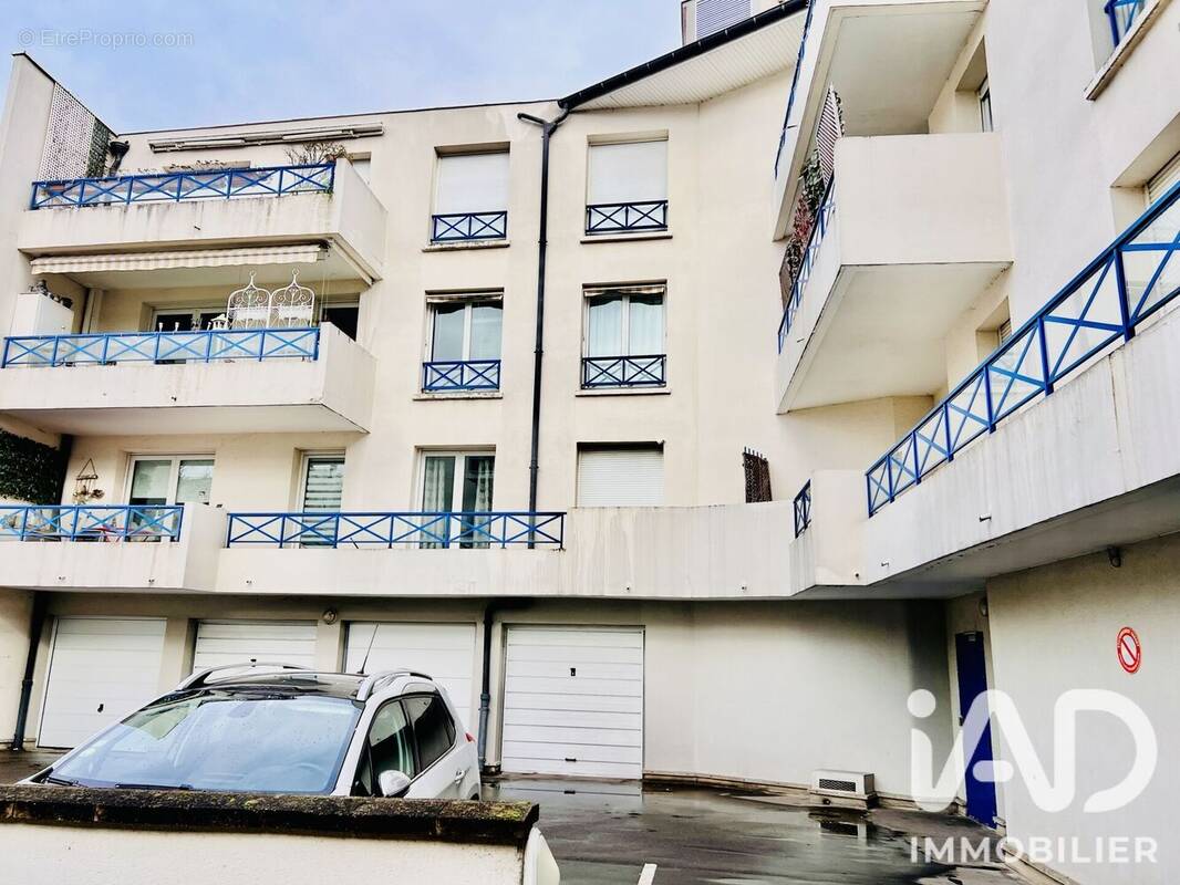 Photo 1 - Appartement à ENGHIEN-LES-BAINS