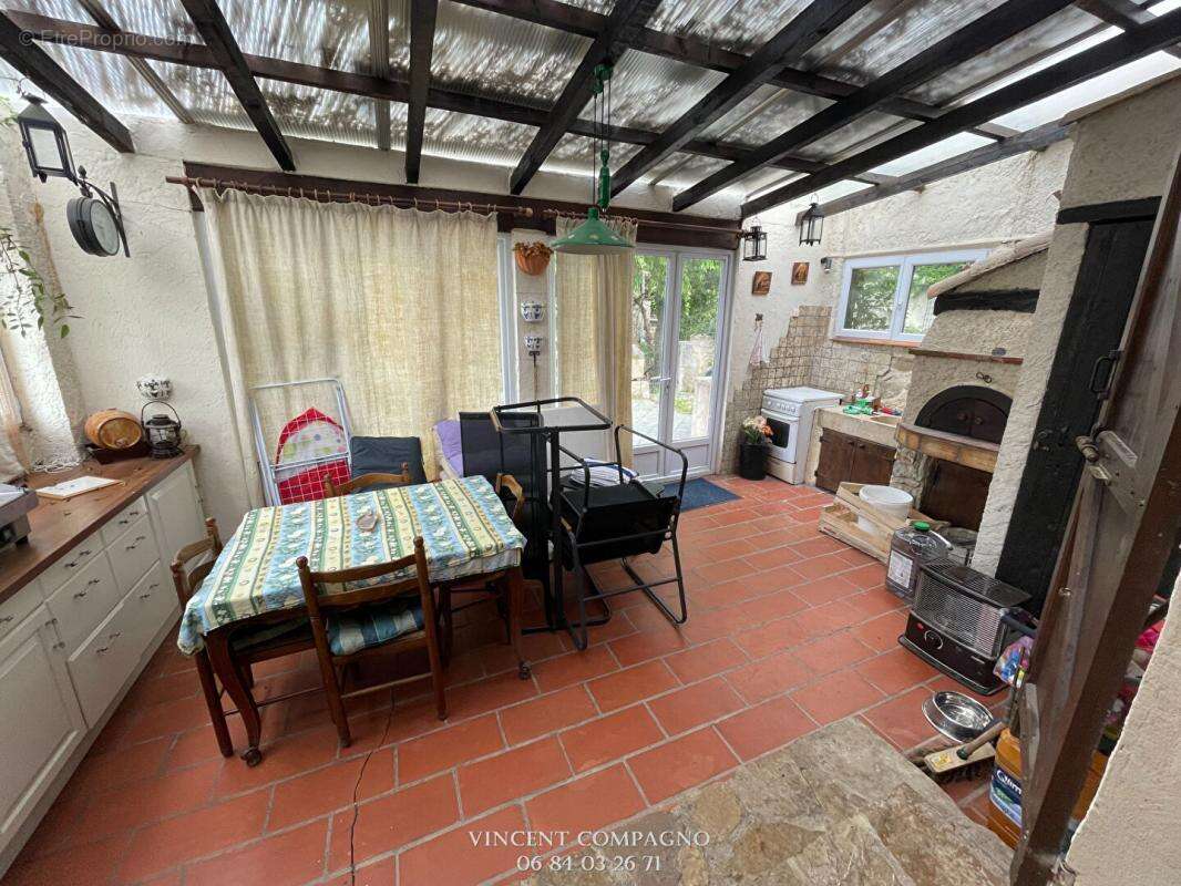 Maison à ESPARRON-DE-VERDON