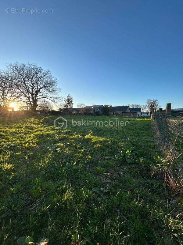 Loge à rénover en campagne à 12 min de Mayenne et 20 min de Ernee - photo 4