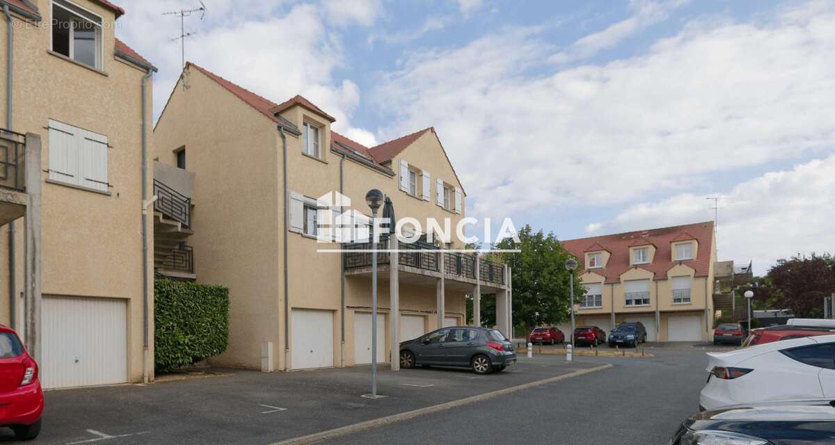 Appartement à MELUN
