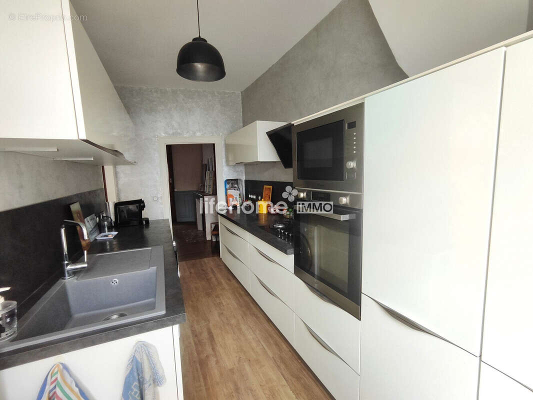 Maison 150 m² à Chateauroux  - photo 5