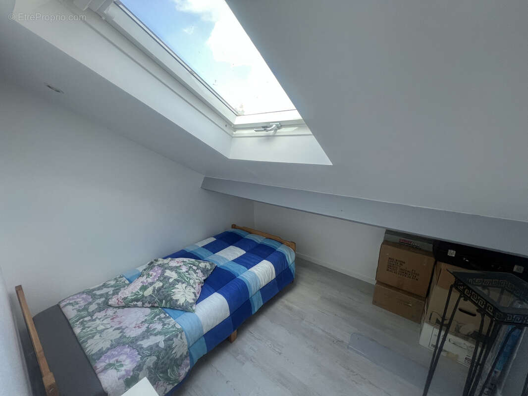 Appartement à SARTROUVILLE