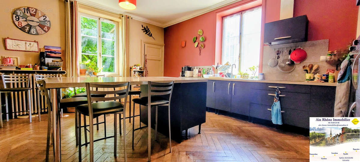 Maison à LIMAS